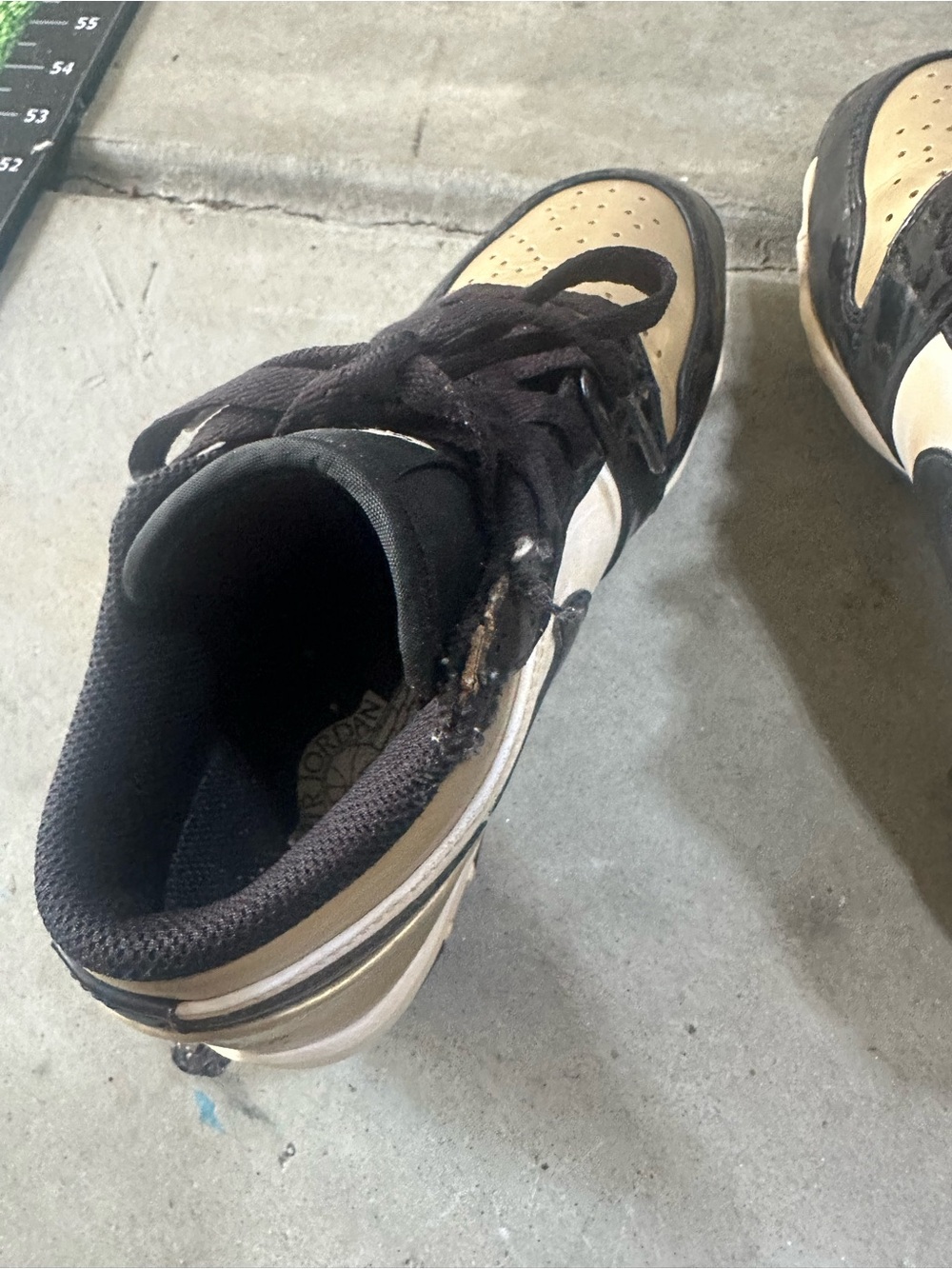 Nike Air Jordan Black and Gold Low Top Baseball Cleats Multisport - Picture 3 of 5